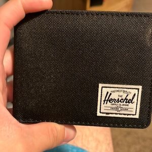 Herschel wallet